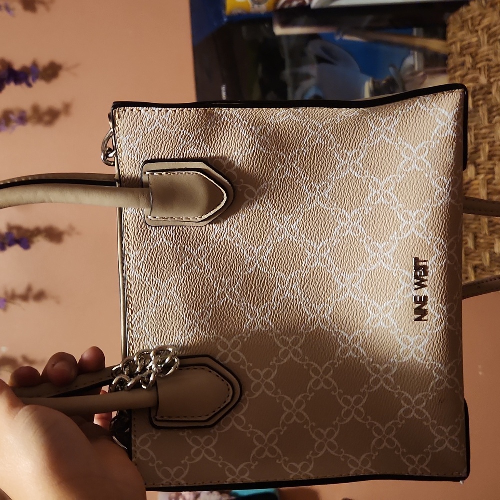 nine west purse